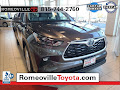 2024 Toyota Highlander Hybrid LE