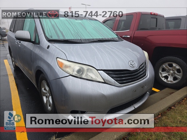 2012 Toyota Sienna LE