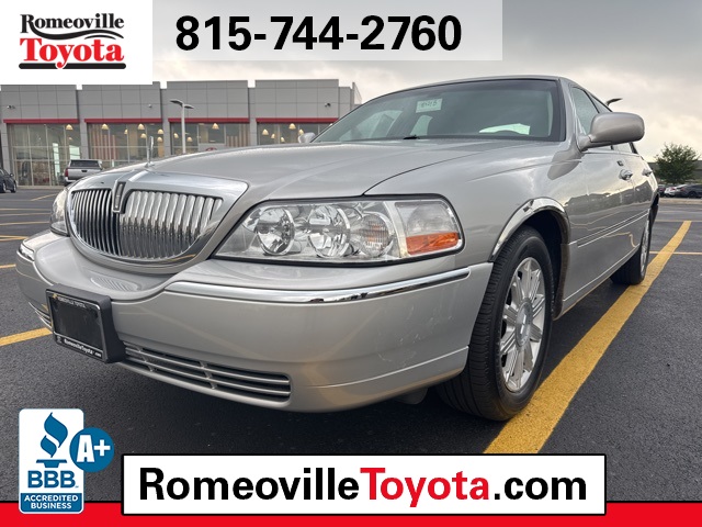 2007 Lincoln Town Car Signature