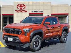 2025 Toyota Tacoma Hybrid TRD Off Road