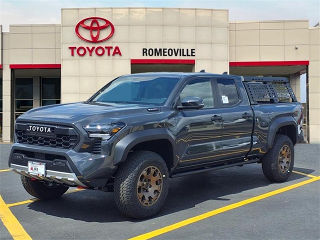 2025 Toyota Tacoma Hybrid Trailhunter