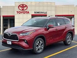 2025 Toyota Highlander XLE