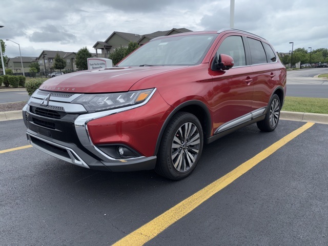 2019 Mitsubishi Outlander 