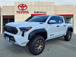 2025 Toyota Tacoma Hybrid Trailhunter