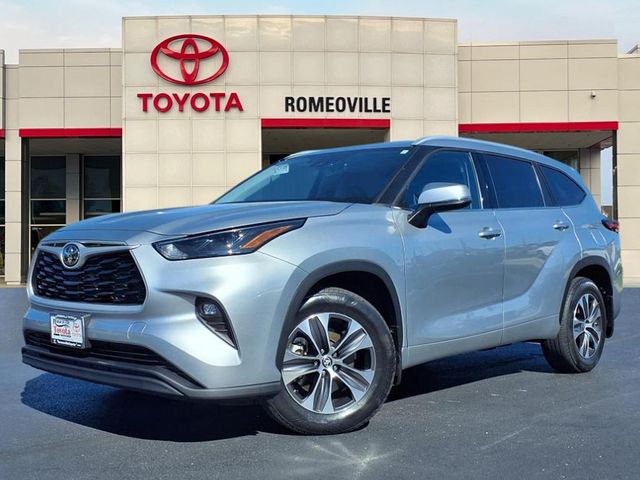 2022 Toyota Highlander XLE
