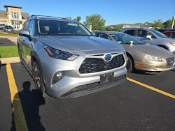 2023 Toyota Highlander Hybrid XLE