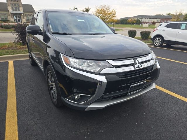 2017 Mitsubishi Outlander SE
