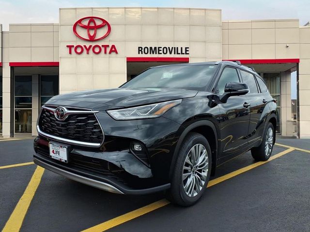 2025 Toyota Highlander Platinum