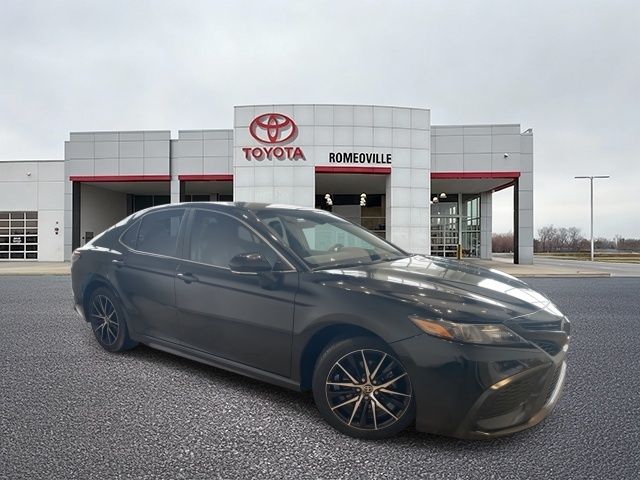 2024 Toyota Camry SE