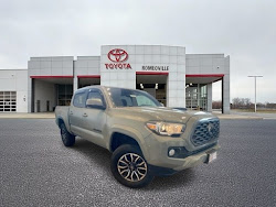 2022 Toyota Tacoma TRD Sport