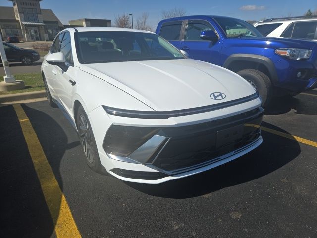 2025 Hyundai Sonata Hybrid SEL