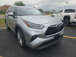 2023 Toyota Highlander Platinum