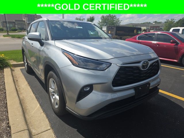 2024 Toyota Highlander LE