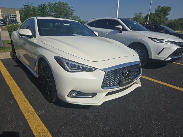 2019 INFINITI Q60 3.0t LUXE