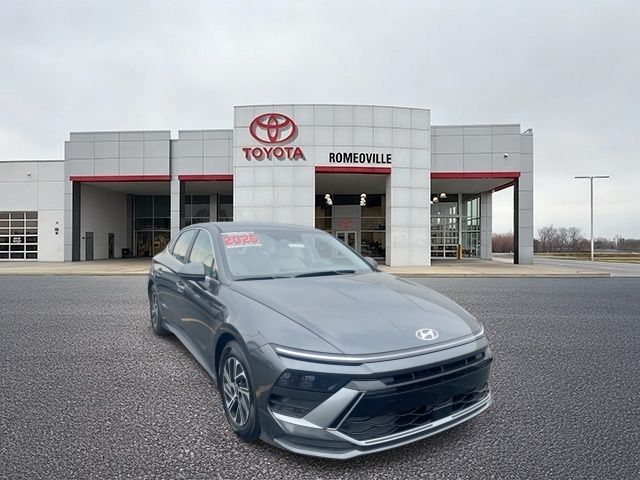 2026 Hyundai Sonata Hybrid Blue