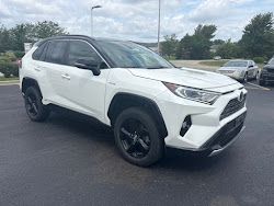 2019 Toyota RAV4 Hybrid XSE