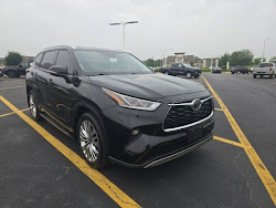 2024 Toyota Highlander Platinum
