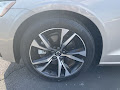 2024 Volvo S60 B5 Core Dark Theme