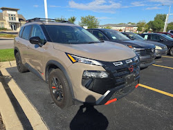 2025 Nissan Rogue Rock Creek